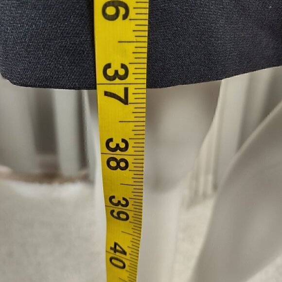 I.N.C. International Concepts Women V-Neck Sleeveless Black Sheath Dress Size 12 - Picture 6 of 10